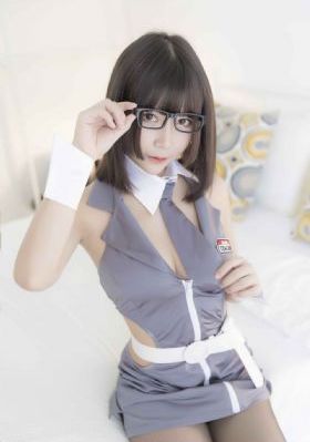 啤酒女郎_青苹果乐园免费高清观看